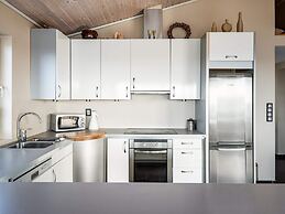 6 Person Holiday Home in Bomlo-by Traum