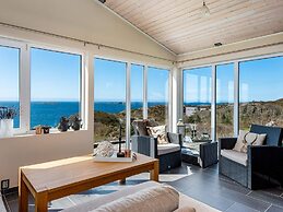 6 Person Holiday Home in Bomlo-by Traum