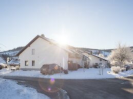 Apartment Near the ski Slope in Zuschen