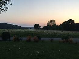 Apartment Near the ski Slope in Zuschen