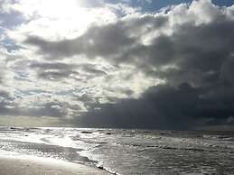 De Haan Comfortable Holiday Residence