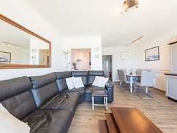 Apartment With sun Facing Terrace