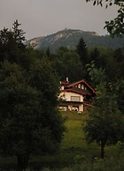 Holiday Apartment on the Slope