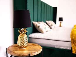 Apartment for 6 Modern Retreat