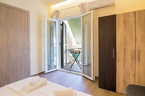 The Cozy Nook By Corfuescapes