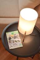 Modern Apartment With Terrace Near old Town