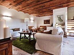 Villa With a Private Swimming Pool and Tennis Court