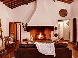 Villa With a Private Swimming Pool and Tennis Court