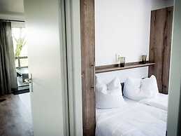 Atmospheric Chalet With Dishwasher