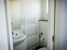 Atmospheric Chalet With Dishwasher