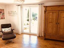 Pleasant Apartment With Terrace