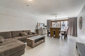 Pleasant Apartment Near the Beach