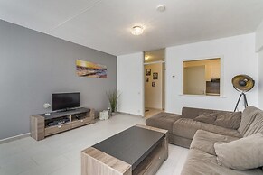 Pleasant Apartment Near the Beach