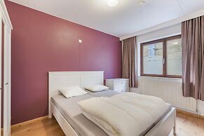 Pleasant Apartment Near the Beach