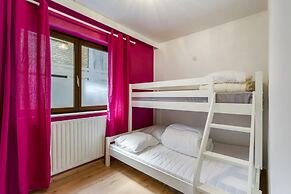 Pleasant Apartment Near the Beach