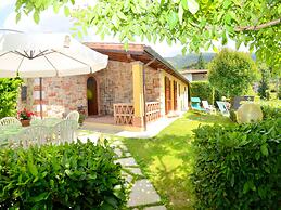 Scenic Holiday Home in Pescaglia With Swimming Pool