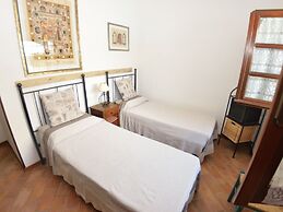 Scenic Holiday Home in Pescaglia With Swimming Pool