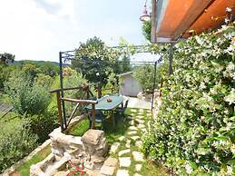 Scenic Holiday Home in Pescaglia With Swimming Pool