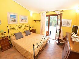 Scenic Holiday Home in Pescaglia With Swimming Pool