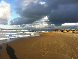 Holiday Home De Zilvermeeuw