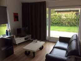 Holiday Home De Zilvermeeuw