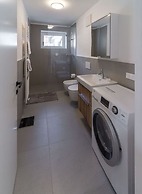 Apartment by the Stream Comfortable Holiday