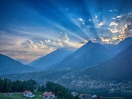 Apartment by the Stream Comfortable Holiday