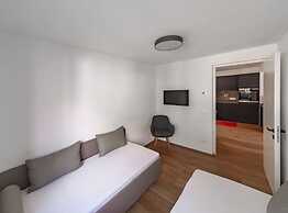 Apartment by the Stream Comfortable Holiday