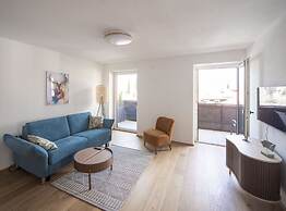 Apartment by the Stream Comfortable Holiday