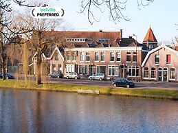 Holiday Home in Alkmaar by Canal