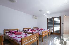 Adalene Comfortable Holiday Residence