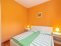 Apartments Ilija Njavro - One Bedroom Apartment With Balcony