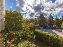 Apartments Ilija Njavro - One Bedroom Apartment With Balcony