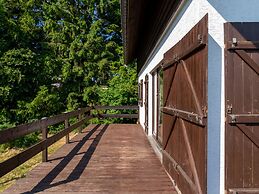 Typical Ardennes Chalet With hot tub