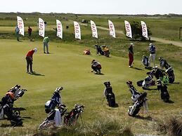 8 Person Holiday Home on a Holiday Park in Romo