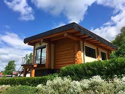 Canadian Log Cabin Comfortable Holiday Residence