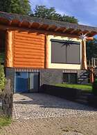 Canadian Log Cabin Comfortable Holiday Residence
