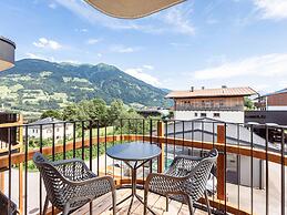 Modern Holiday Apartment With 2 Bedrooms in Fugen