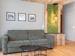 Modern Holiday Apartment With 2 Bedrooms in Fugen