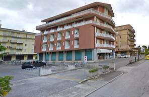 Cosy Apartment With Balcony
