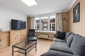 Central Stay w/ Full Kitchen
