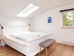 6 Person Holiday Home in Hals