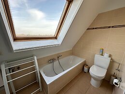 Beautiful Duplex Apartment With Fantastic Views