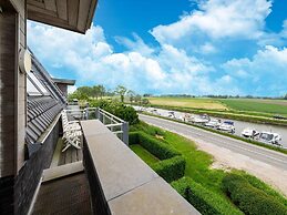 Beautiful Duplex Apartment With Fantastic Views