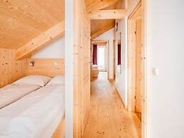 Chalet Prinz Comfortable Holiday Residence