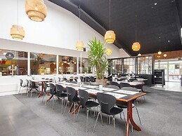 10 Person Holiday Home on a Holiday Park