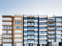 Winoc 402 Apartment With sea View in Koksijde