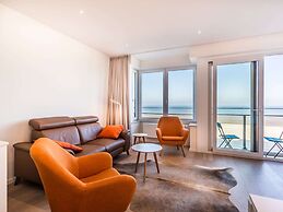 Winoc 402 Apartment With sea View in Koksijde