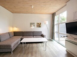 6 Person Holiday Home on a Holiday Park in Blavand