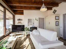 Pool House Giulia Comfortable Holiday Residence